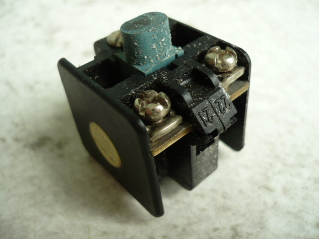 Relais, Contactor, relay for control switch Zippo lift Type 1511 1521 etc. (opener)