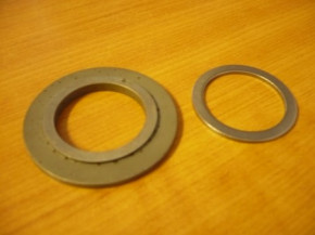 Washers + support disk between head bearing and radial bearing for Nussbaum lift Type SL SLE  ATL (upper spindle bearing)